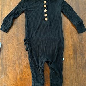 9-12 month black ribbed romper